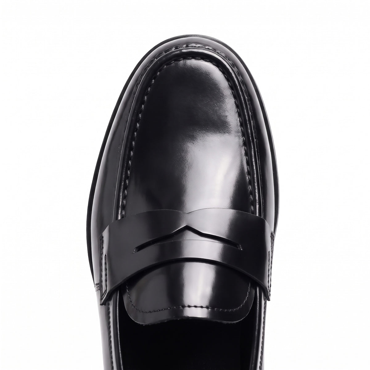 Patina Loafer in Schwarz, Detail Riegel