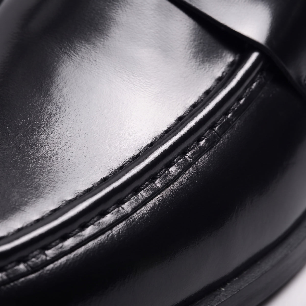 Patina Loafer in Schwarz, Leder nah