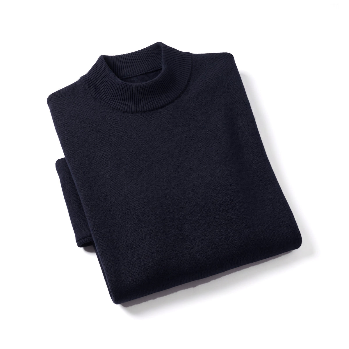 Sfumato Wollpullover in Mitternacht, gefaltet